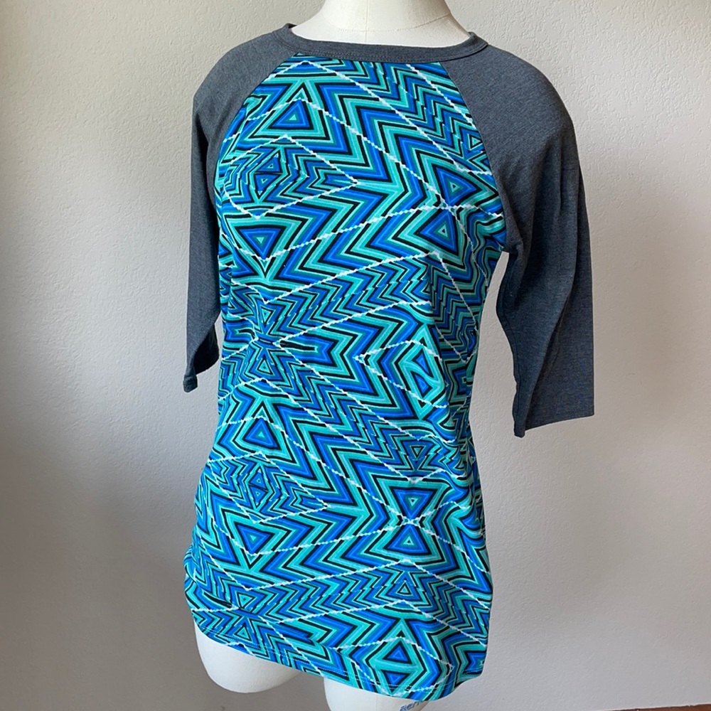 LuLaRoe Sloan Tee 14 kids baseball blue green grey